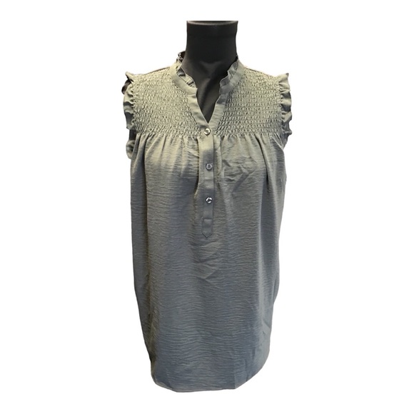 Adrianna Papell Tops - Adrianna Papell Sleeveless Shirt